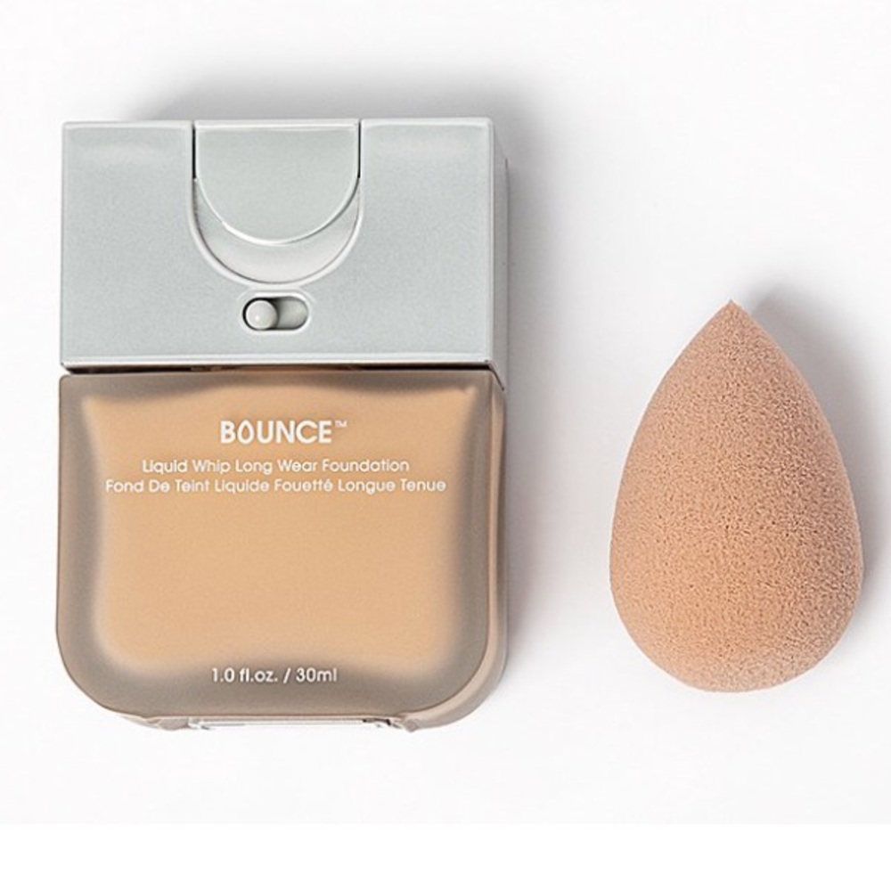BEAUTYBLENDER Liquid Whip Foundation Sponge 3.2 W